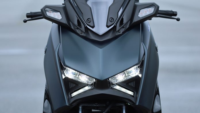 yamaha xmax